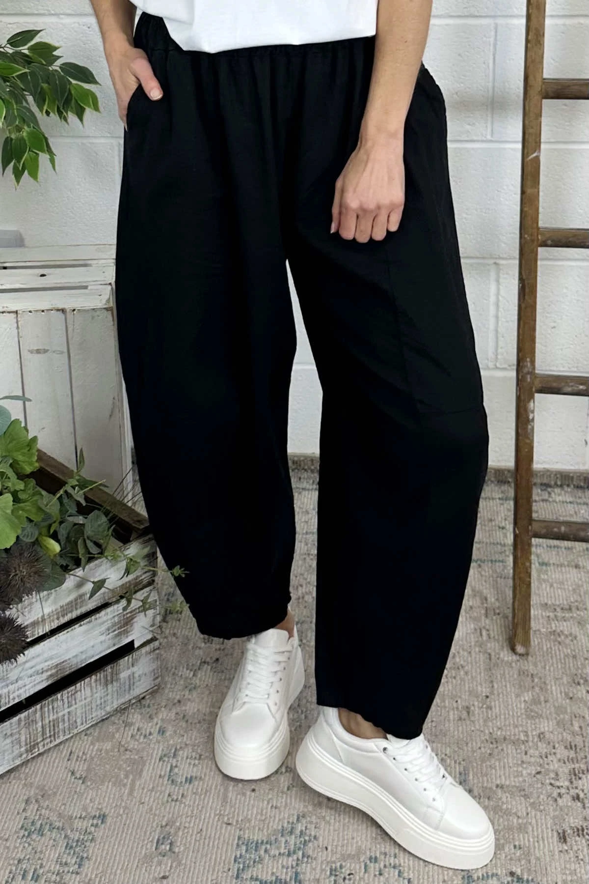 Ratana Linen Trousers Black 5 Ratana Linen Trousers Black - Image 3