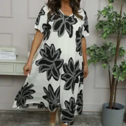 Serena Print Dress Black