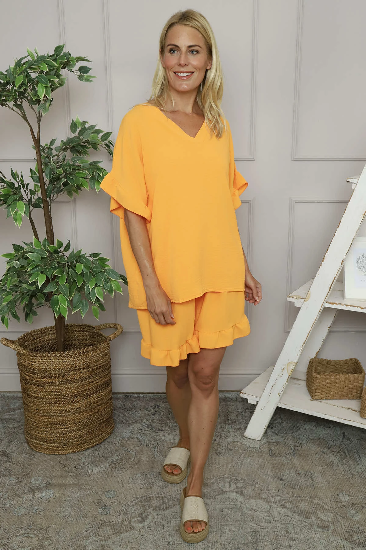 Stellina Frill Shorts Orange 4 Stellina Frill Shorts Orange - Image 2