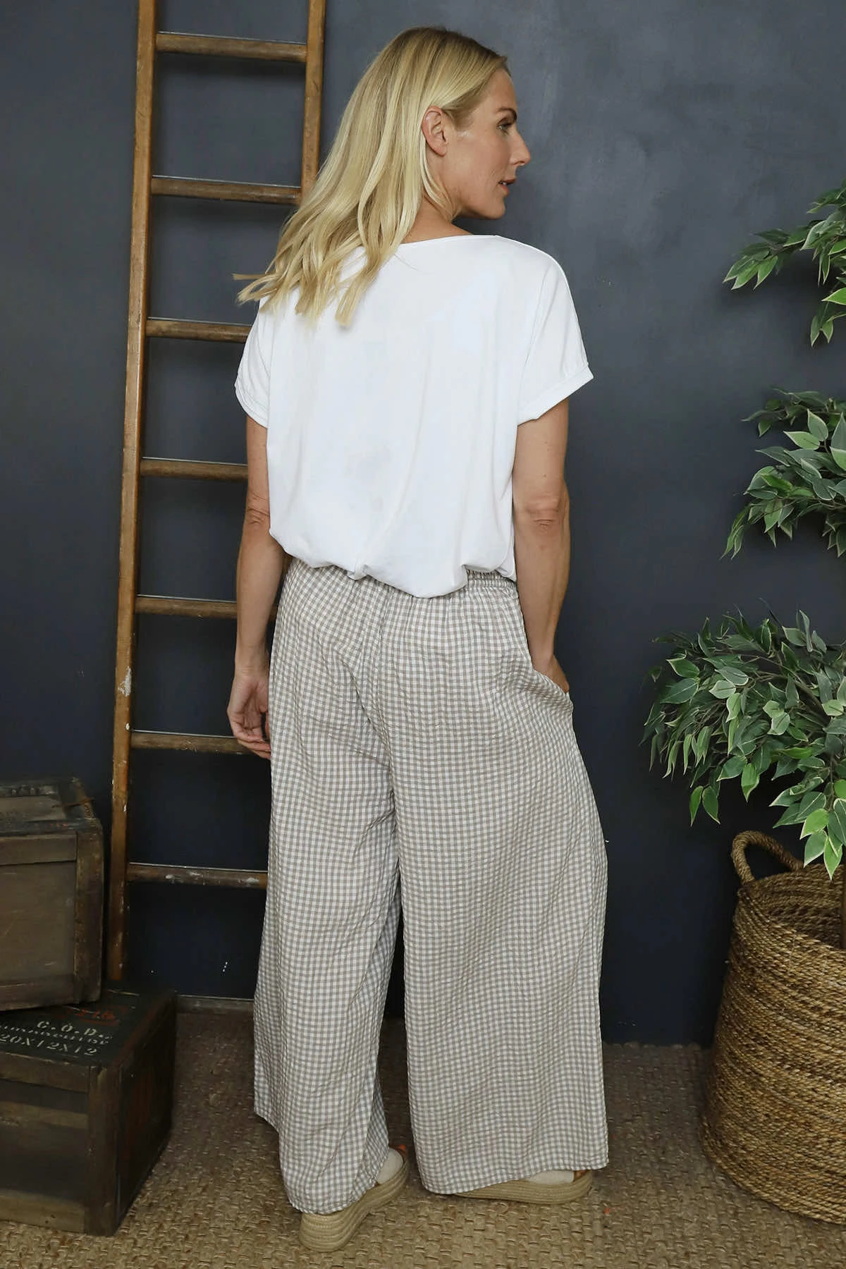Daphne Gingham Wide Leg Trousers Mocha 6 Daphne Gingham Wide Leg Trousers Mocha - Image 4