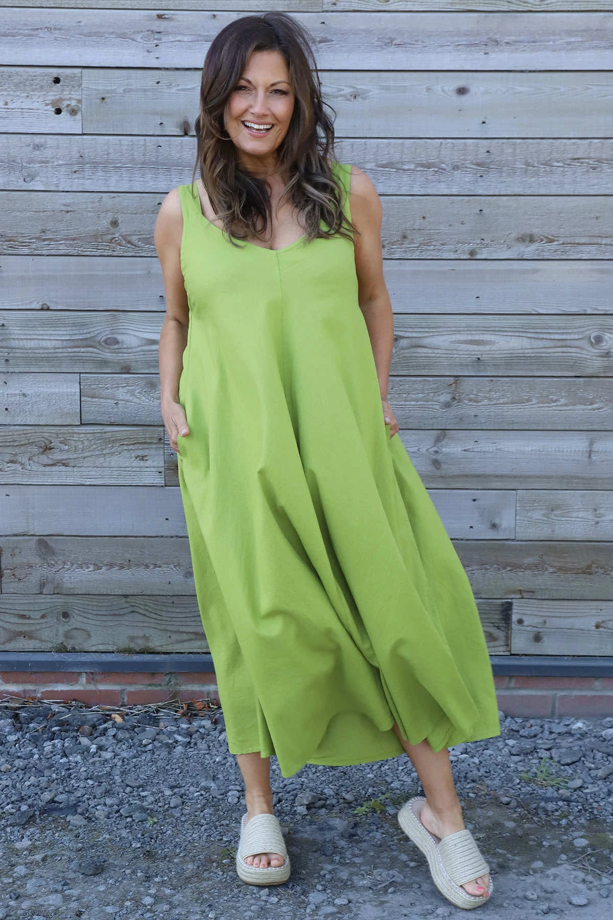 Tiffany Linen Dress Olive 4 Tiffany Linen Dress Olive - Image 2