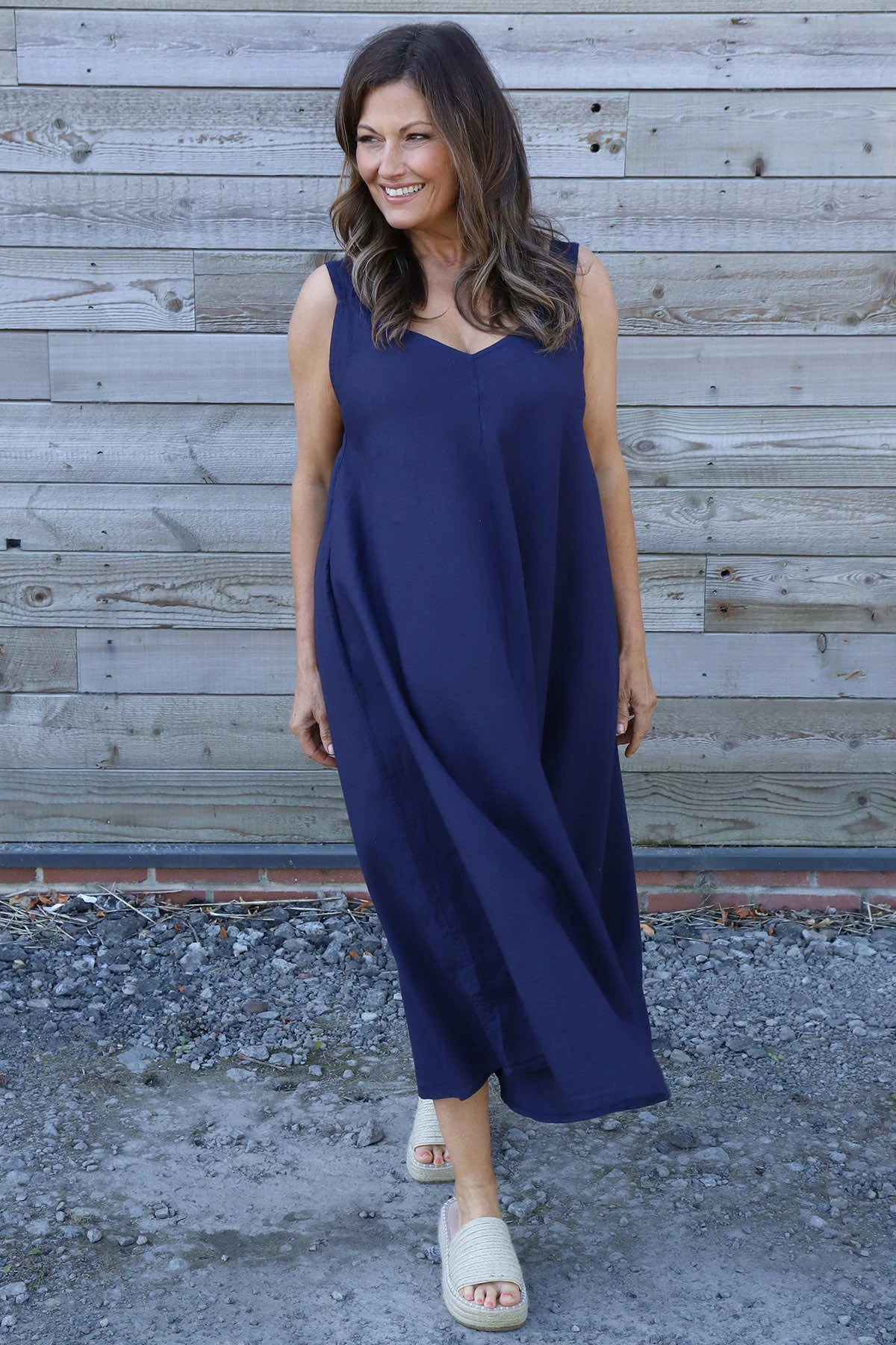 Tiffany Linen Dress Navy 4 Tiffany Linen Dress Navy - Image 2