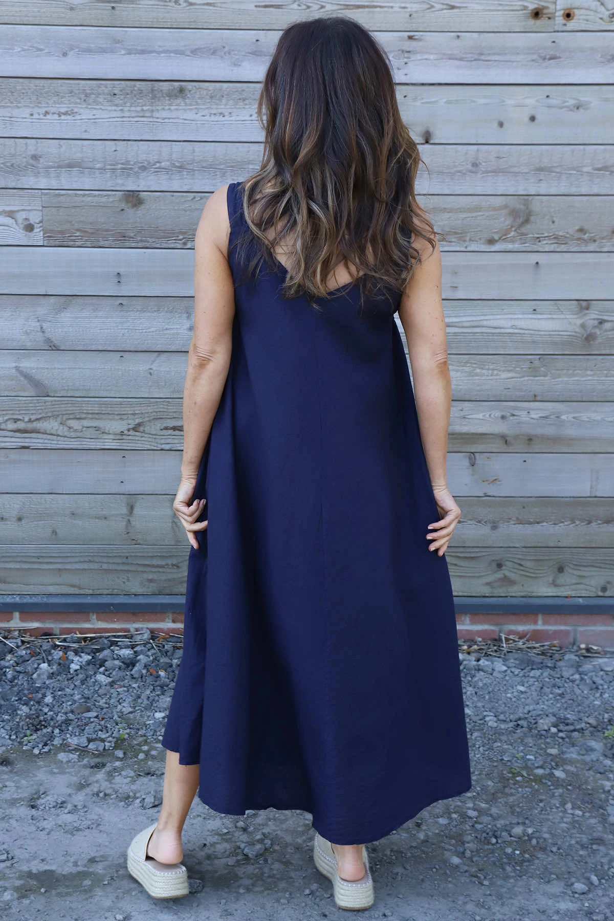 Tiffany Linen Dress Navy 6 Tiffany Linen Dress Navy - Image 4