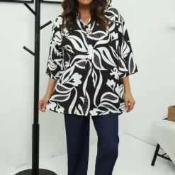 Cassia Print Top Black 7 Cassia Print Top Black -Kitandkaboodal Store IMG 6931 46001ac7 ec8e 4ea4 9534 be3686e18e73