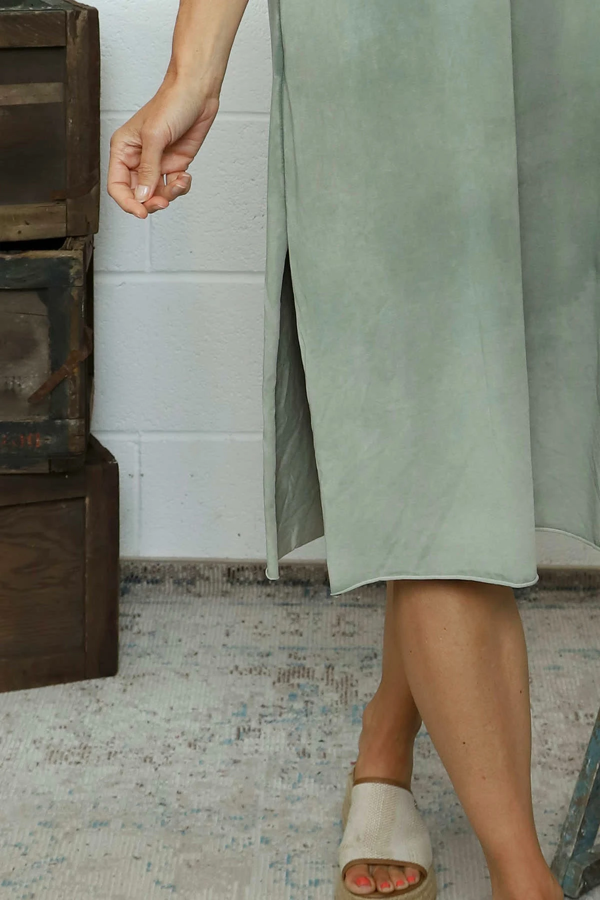 Verena V-Neck Cotton Tunic Khaki 5 Verena V-Neck Cotton Tunic Khaki - Image 3