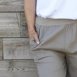 Camellia Linen Trousers Mocha 8 Camellia Linen Trousers Mocha -Kitandkaboodal Store IMG 7429 7f166c9a d2c0 470e 9cdf 8f922afa6939