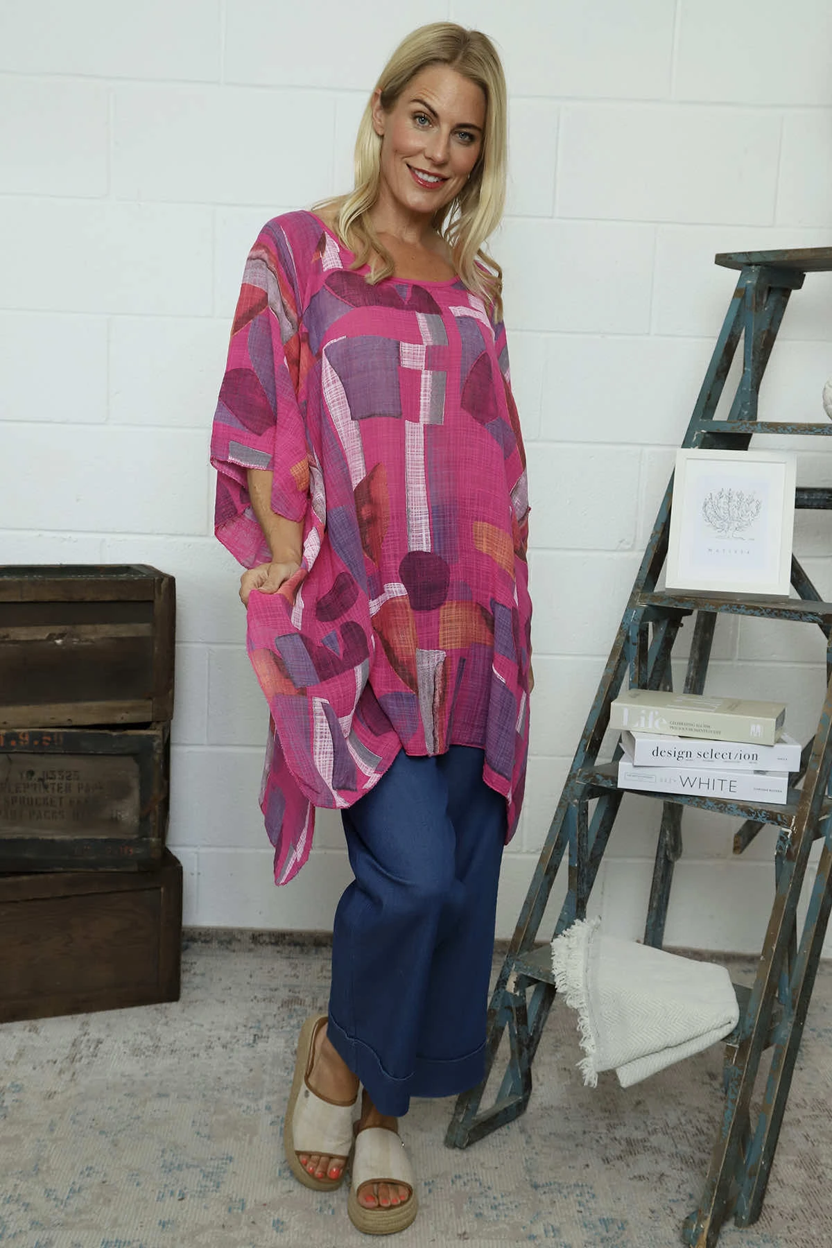 Betania Print Cotton Top Fuchsia 4 Betania Print Cotton Top Fuchsia - Image 2