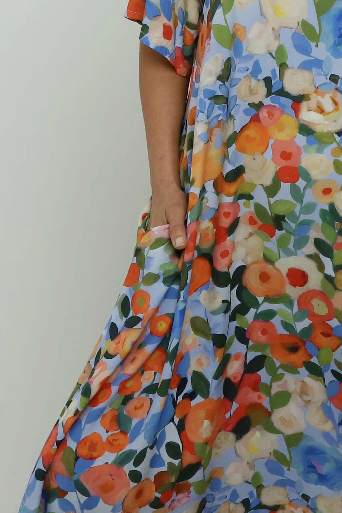 Andretta Print Dress Light Blue 5 Andretta Print Dress Light Blue - Image 3