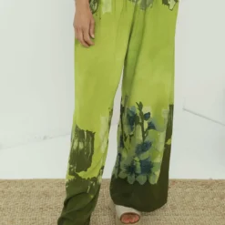 Aksana Wide Leg Trousers Olive 8 Aksana Wide Leg Trousers Olive -Kitandkaboodal Store IMG 7823 82ba9c50 7e94 4dca 99a2 26224e762ef1