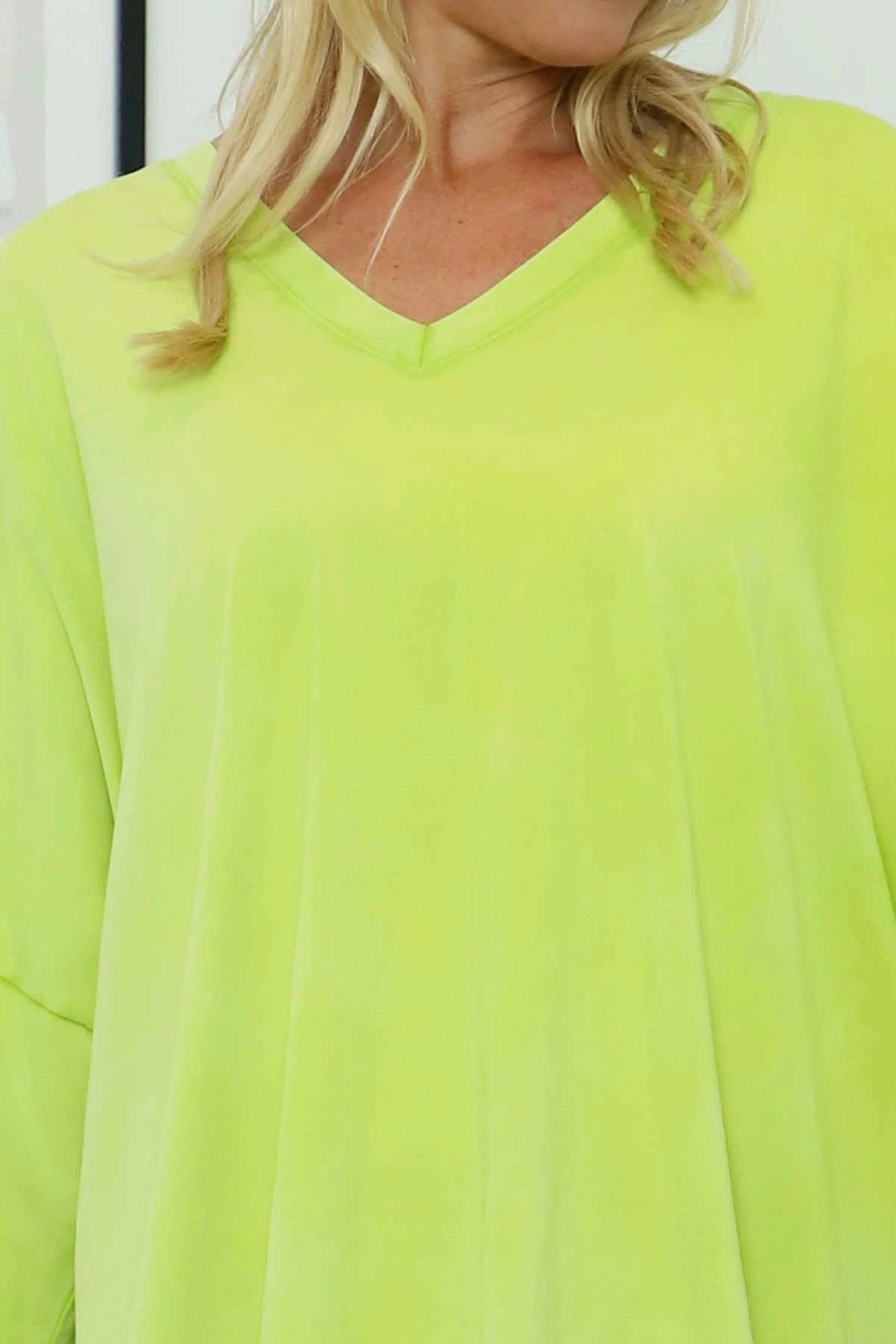 Maritza Slouch Cotton Top Lime 5 Maritza Slouch Cotton Top Lime - Image 3