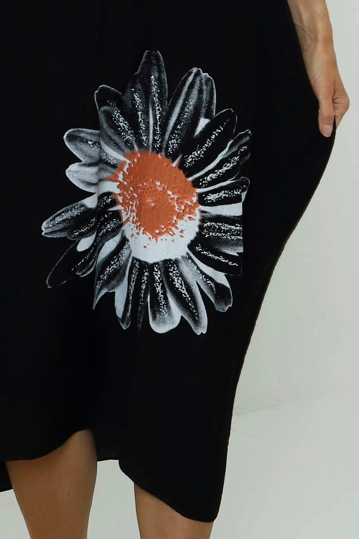 Bernadetta Flower Dress Black 5 Bernadetta Flower Dress Black - Image 3