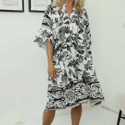 Erasto Print Tunic Black -Kitandkaboodal Store IMG 8236 545b460d b856 4ac5 ba53 a0b075cbc623