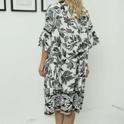 Erasto Print Tunic Black -Kitandkaboodal Store IMG 8244 f4adfd09 b559 4393 ad74 6e92ced35fec