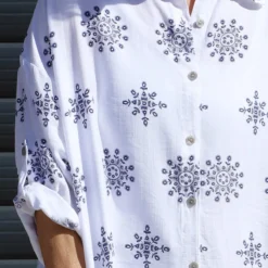 Cassie Longline Print Shirt White 8 Cassie Longline Print Shirt White -Kitandkaboodal Store IMG 8257 bef688b4 9835 4274 be9b 55da6df7dc5c
