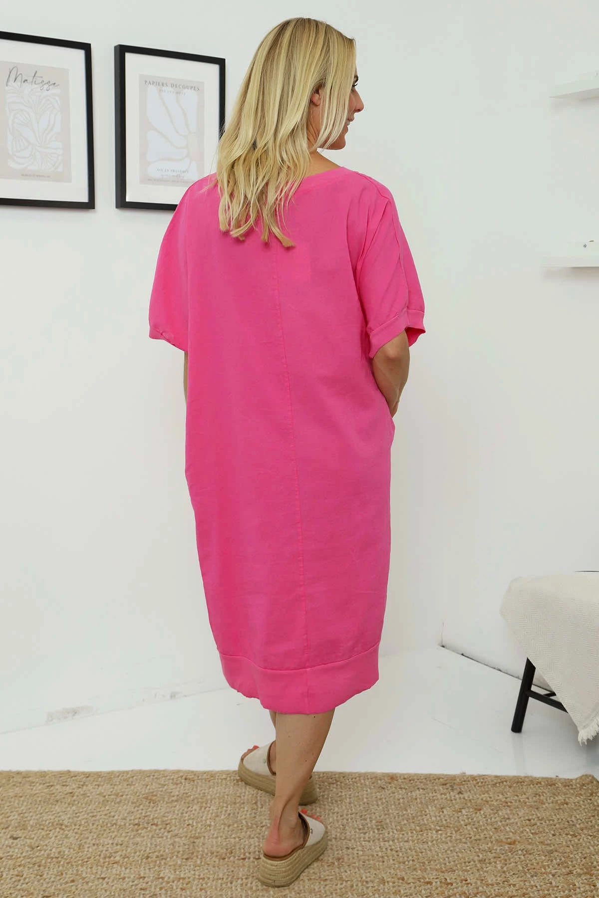 Fiamma V-Neck Linen Dress Fuchsia 6 Fiamma V-Neck Linen Dress Fuchsia - Image 4