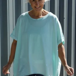 Celina Dipped Hem Washed Cotton Top Mint 7 Celina Dipped Hem Washed Cotton Top Mint -Kitandkaboodal Store IMG 8356 18abfd13 4e15 40b2 ac18 964e13e065a0