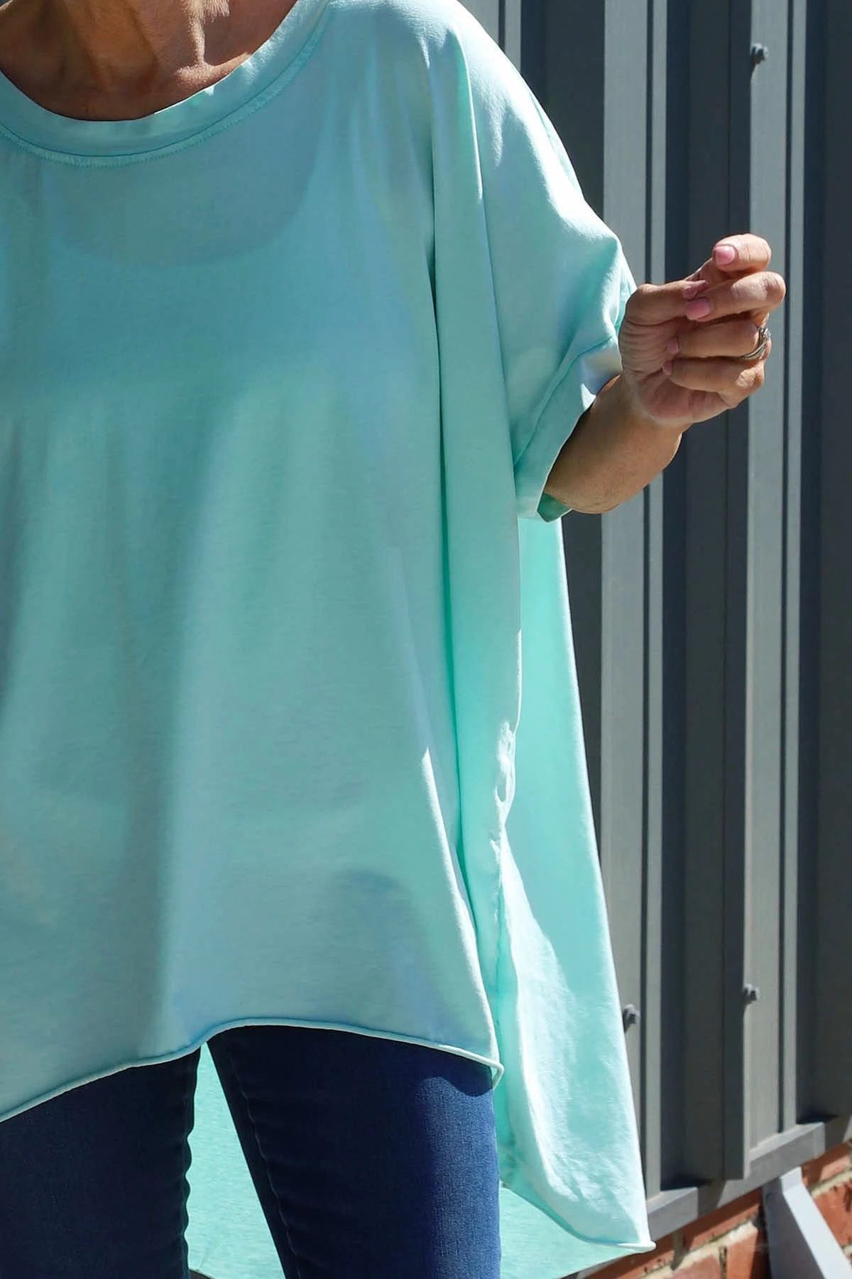 Celina Dipped Hem Washed Cotton Top Mint 5 Celina Dipped Hem Washed Cotton Top Mint - Image 3