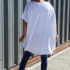 Celina Dipped Hem Washed Cotton Top White 9 Celina Dipped Hem Washed Cotton Top White -Kitandkaboodal Store IMG 8408 4a7daf7c d922 41a6 a6a3 41225bbf4eba