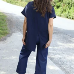 Amara Dipped Hem Cotton Top Navy 9 Amara Dipped Hem Cotton Top Navy -Kitandkaboodal Store IMG 8442 6b641528 b7b3 4fb0 ac7b df3af5bd84bb