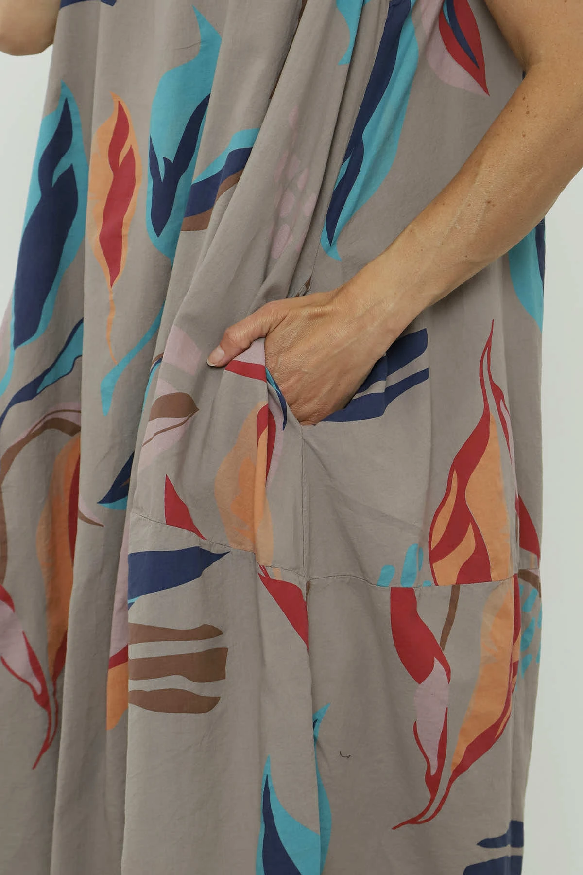 Sandgate Sleeveless Print Cotton Dress Mocha 5 Sandgate Sleeveless Print Cotton Dress Mocha - Image 3