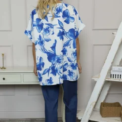 Liliana Floral Top Cobalt 9 Liliana Floral Top Cobalt -Kitandkaboodal Store IMG 8503 33f1a66c 3a93 475b 9966 927f8d76c4cc