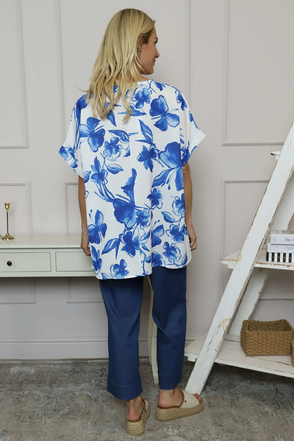 Liliana Floral Top Cobalt 6 Liliana Floral Top Cobalt - Image 4