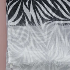 Vittoria Scarf Black -Kitandkaboodal Store IMG 8807 f600c565 0ebd 4da0 8811 9cf819a8aeeb