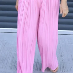 Emira Pleated Wide Leg Trousers Pink -Kitandkaboodal Store IMG 8848 2e7e4ba2 47af 4dc0 9079 c41baaab2957