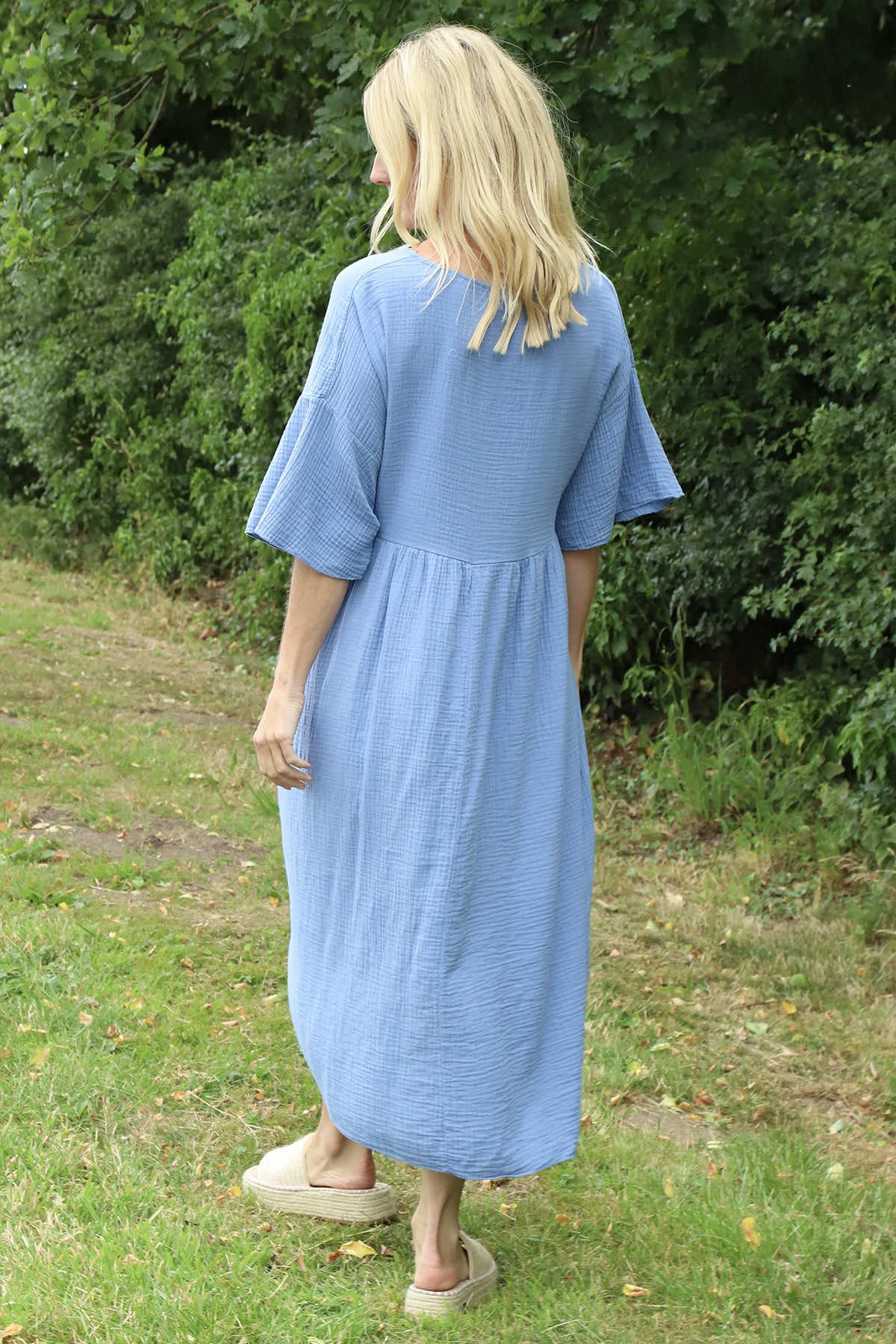 Alessandra Crinkle Cotton Dress Blue 6 Alessandra Crinkle Cotton Dress Blue - Image 4