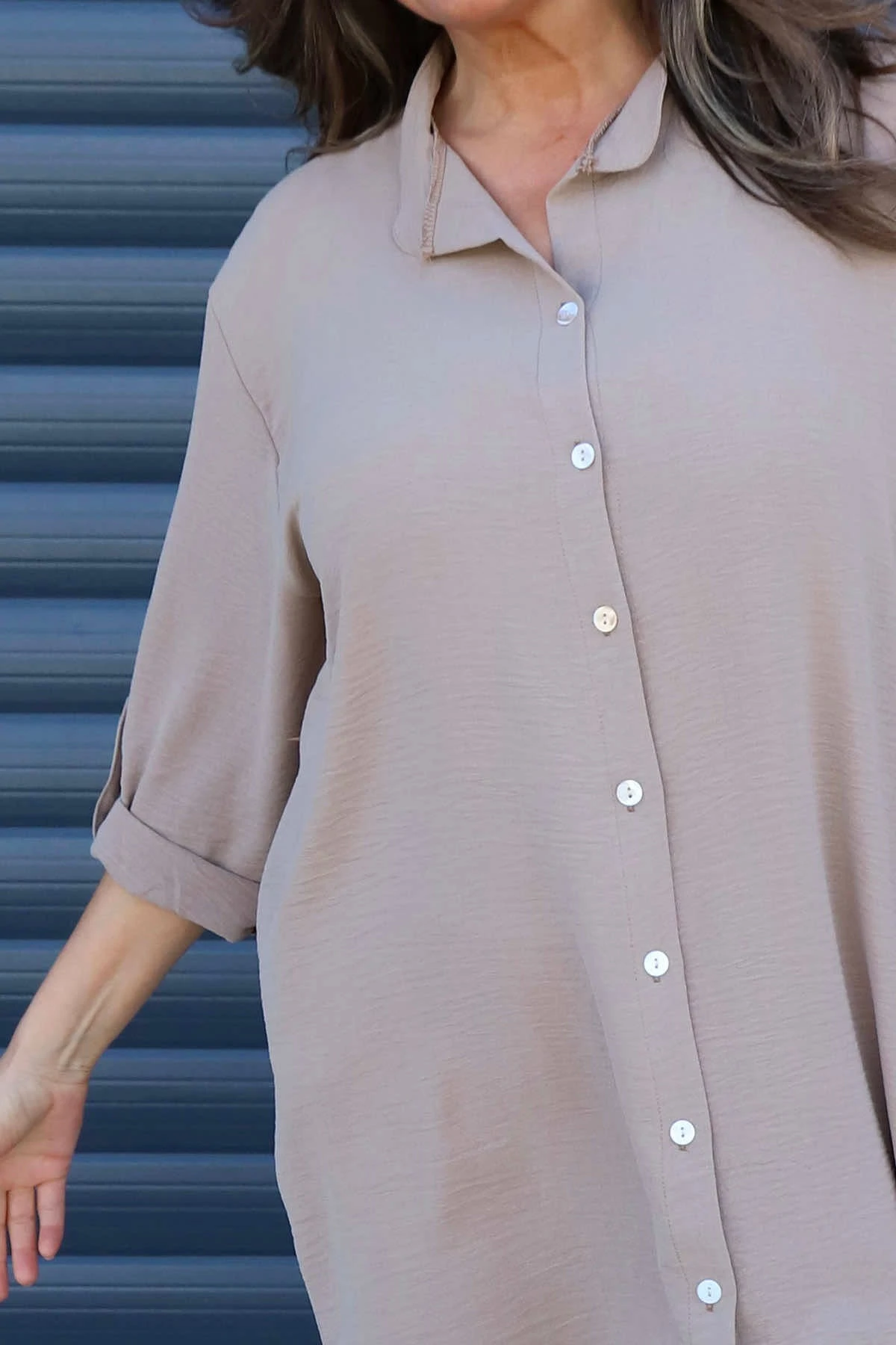 Vivianne Shirt Mocha 5 Vivianne Shirt Mocha - Image 3