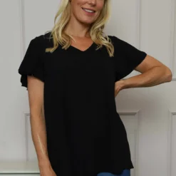 Lorita Top Black -Kitandkaboodal Store IMG 8997 56b77a27 3c83 41a0 a8d0 31b9b01ffe3b