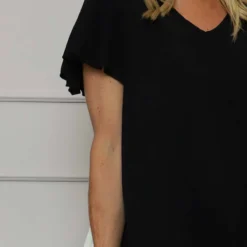 Lorita Top Black -Kitandkaboodal Store IMG 8999 66b2c7a9 3e94 4248 ab1f d8a654fcdd2b