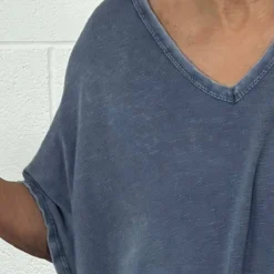 Burford V-Neck Top Navy -Kitandkaboodal Store IMG 9004 69928d33 b06a 4080 befc fdb8ae9175bd