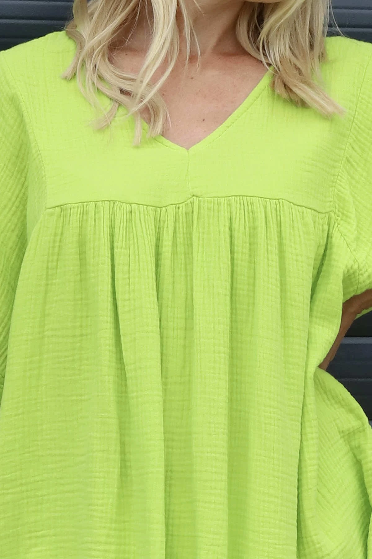 Ravello Crinkle Cotton Top Lime 5 Ravello Crinkle Cotton Top Lime - Image 3