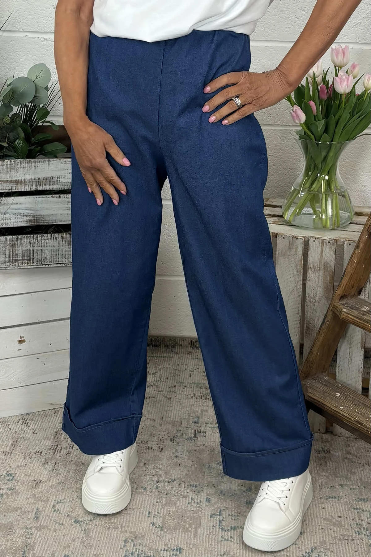 Darlene Lightweight Wide Leg Trousers Mid Denim 5 Darlene Lightweight Wide Leg Trousers Mid Denim - Image 3