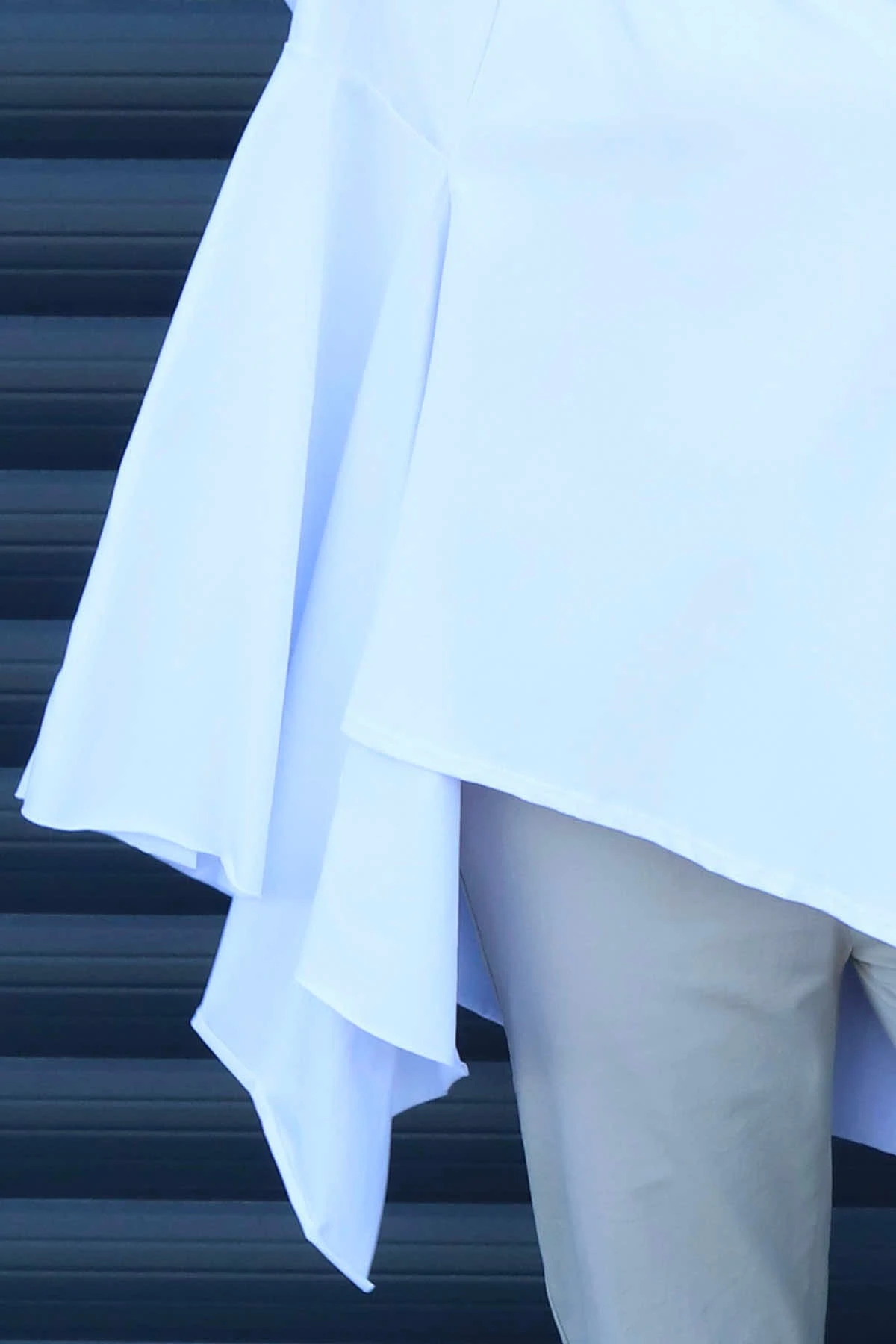 Lini Cotton Top White 5 Lini Cotton Top White - Image 3