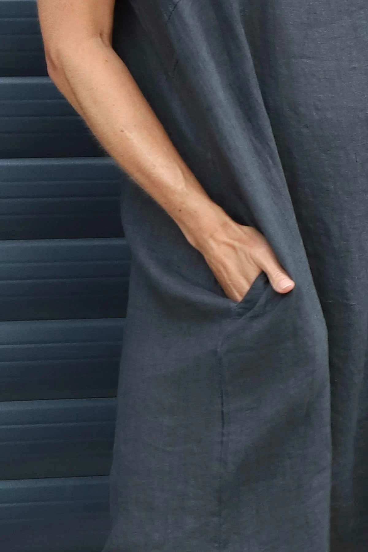 Sydel Linen Dress Charcoal 5 Sydel Linen Dress Charcoal - Image 3