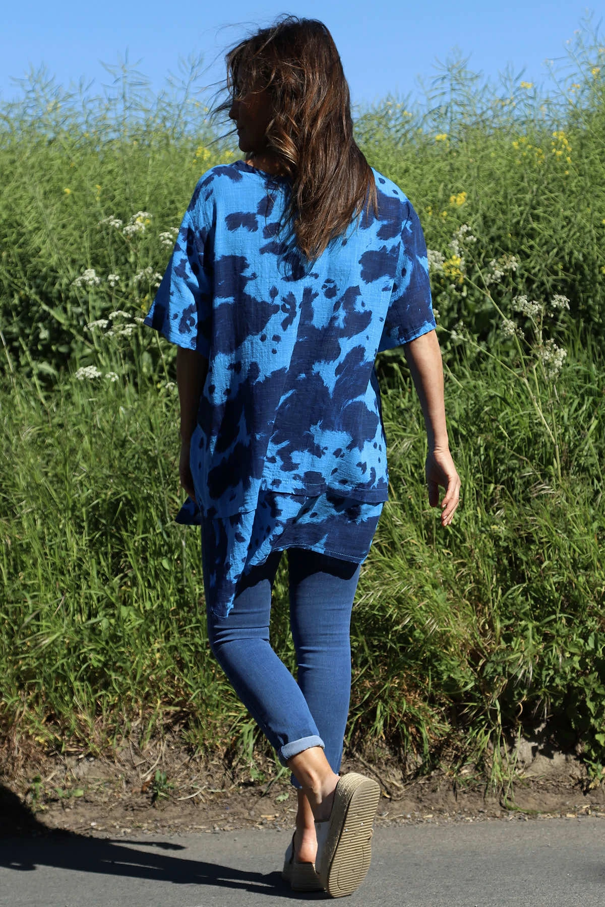 Trevone Ink Print Linen Top Blue 6 Trevone Ink Print Linen Top Blue - Image 4