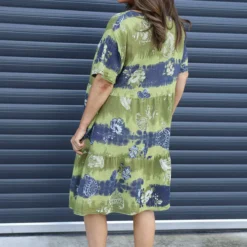 Erminia V-Neck Print Cotton Tunic Olive -Kitandkaboodal Store IMG 9428 b079c5ba 602d 40ba b083 a54393a824f3