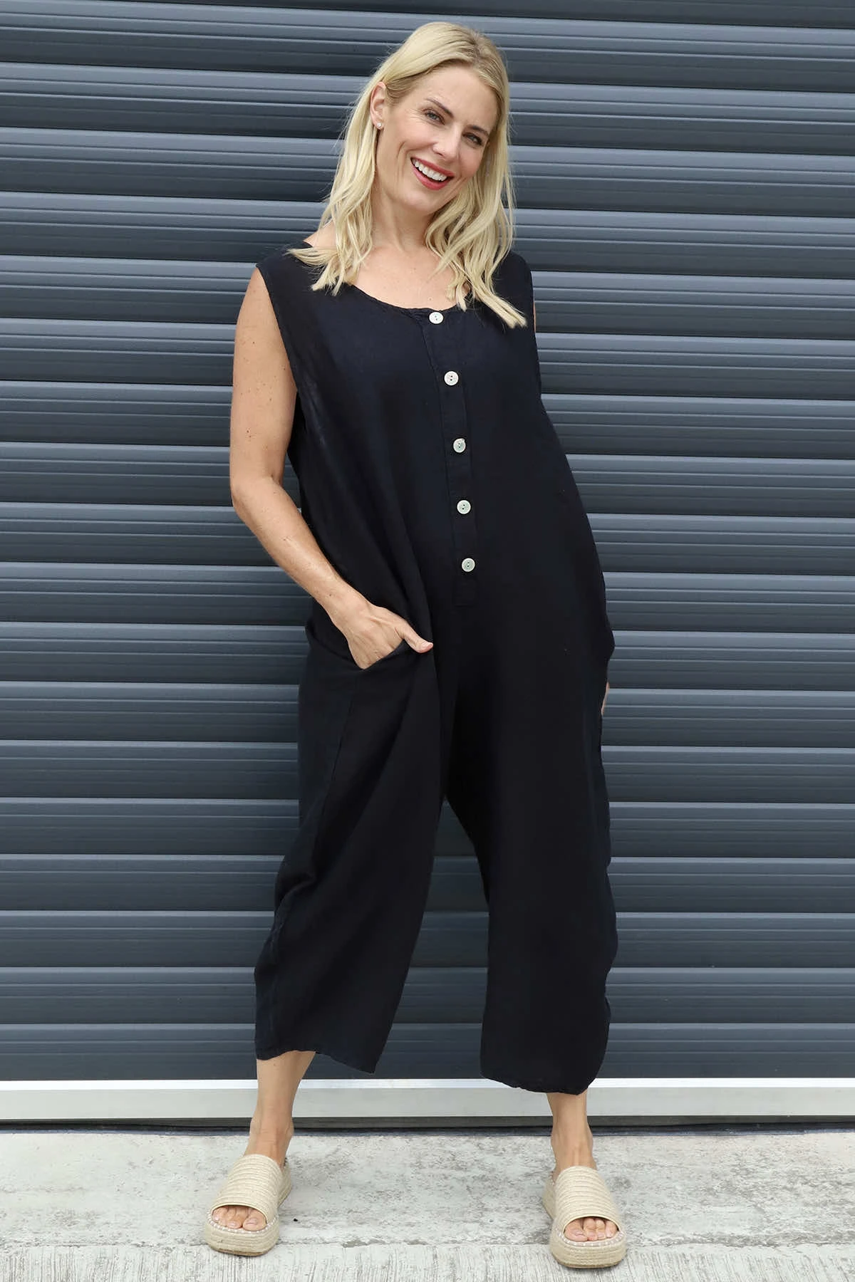 Margot Sleeveless Linen Jumpsuit Black 4 Margot Sleeveless Linen Jumpsuit Black - Image 2