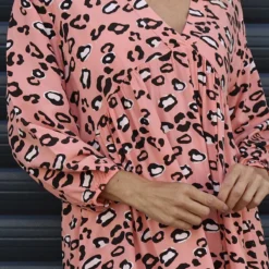 Izarra Leopard Print Dress Coral -Kitandkaboodal Store IMG 9635 db44f81b d0b5 4369 8e6f 520dec6da65e