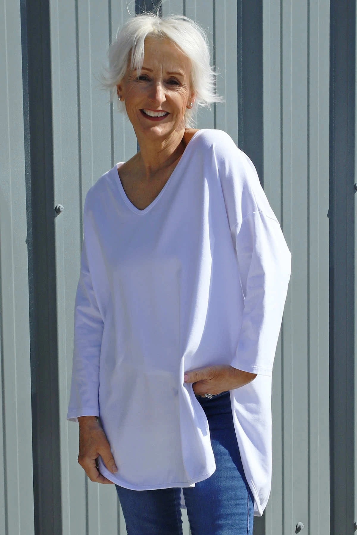 Abira V-Neck Cotton Top White 4 Abira V-Neck Cotton Top White - Image 2