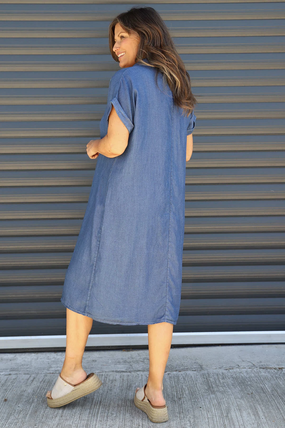 Chappell V-Neck Denim Dress Dark Denim 6 Chappell V-Neck Denim Dress Dark Denim - Image 4