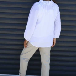 Charmaine Linen Top White 9 Charmaine Linen Top White -Kitandkaboodal Store IMG 9939 acd640a6 dd14 4b51 b154 2562c13be42a